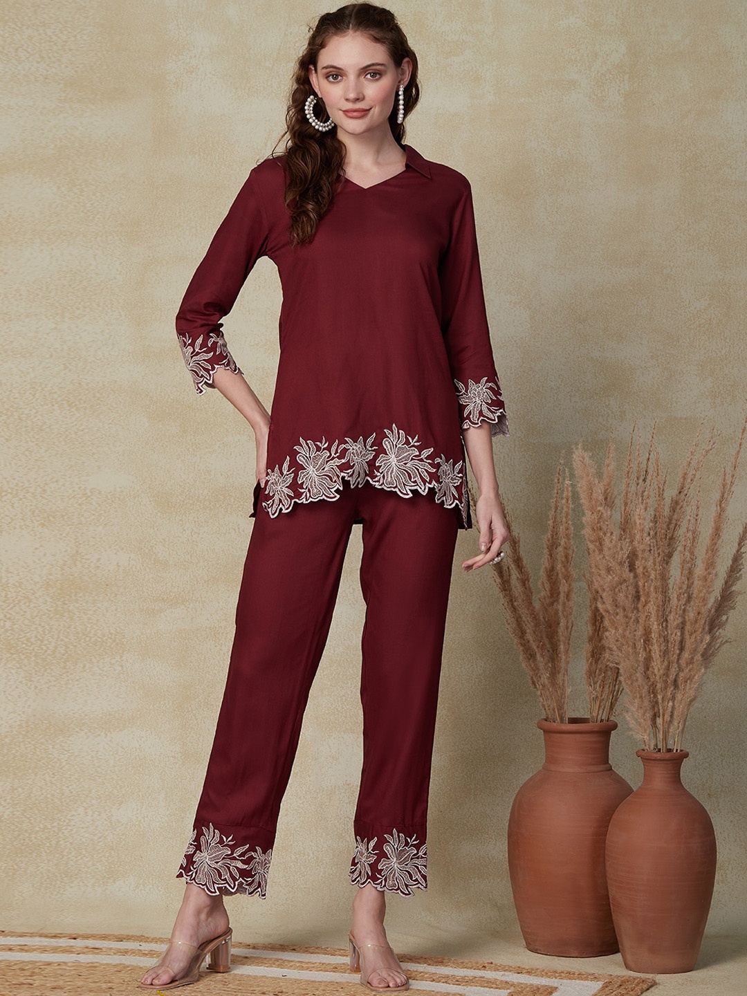 

FASHOR Embroidered Collar Neck Tunic With Trousers, Maroon