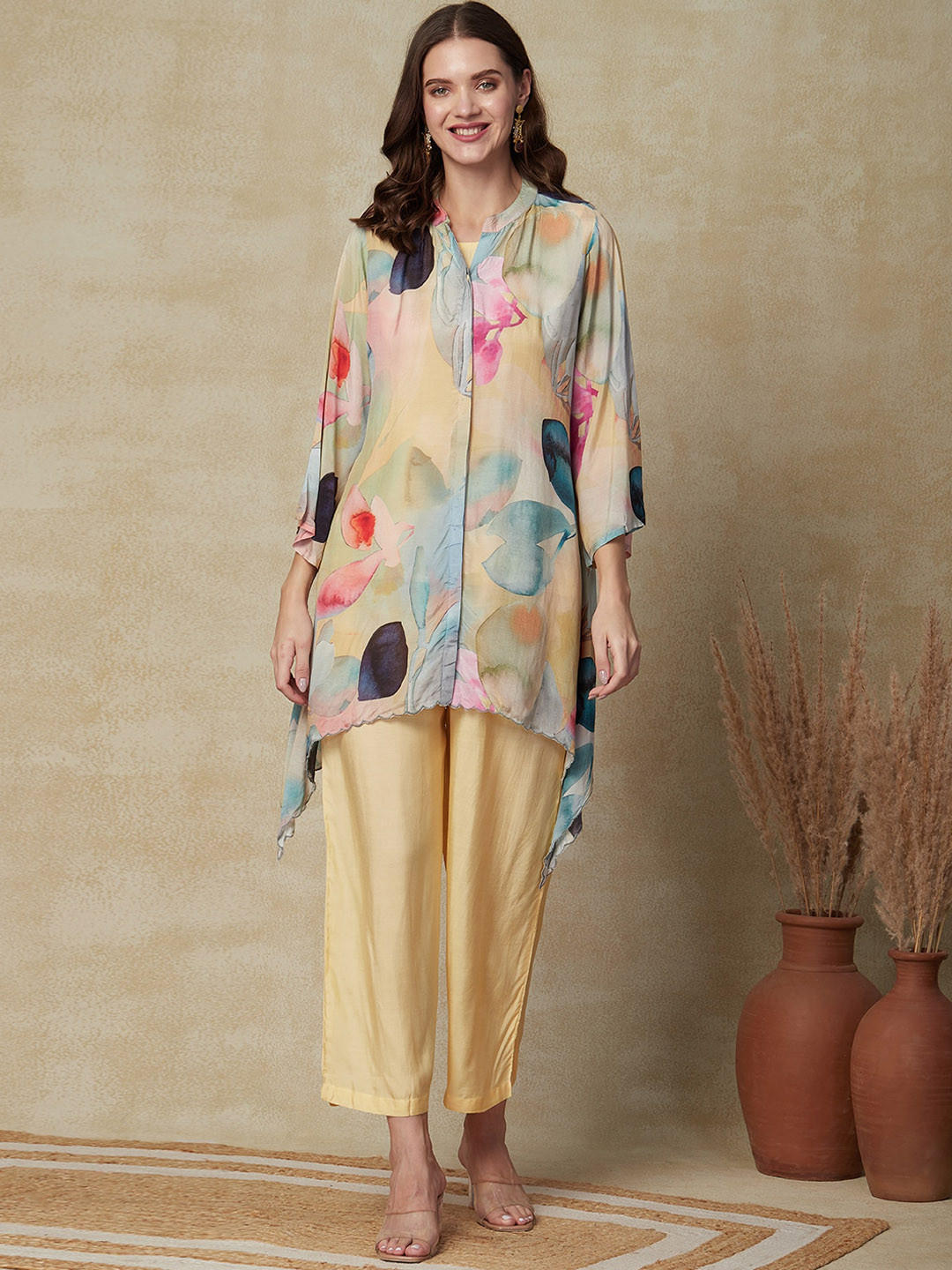 

FASHOR Floral Printed Regular Kurta With Palazzos, Beige
