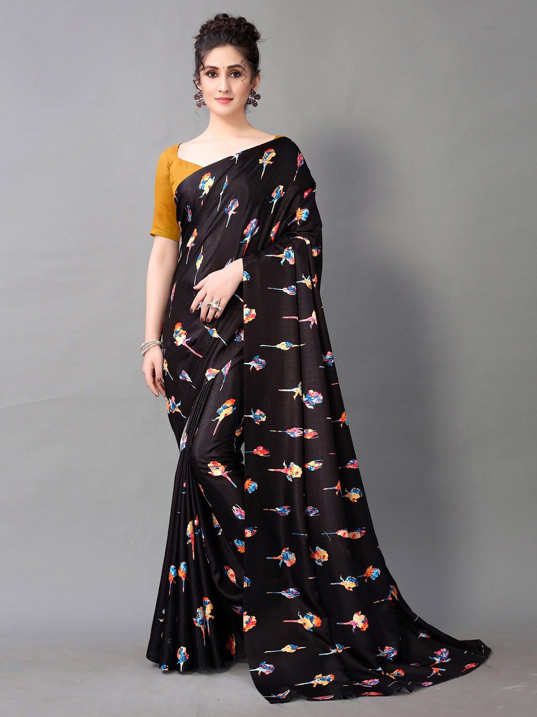 

KALINI Floral Printed Saree, Black