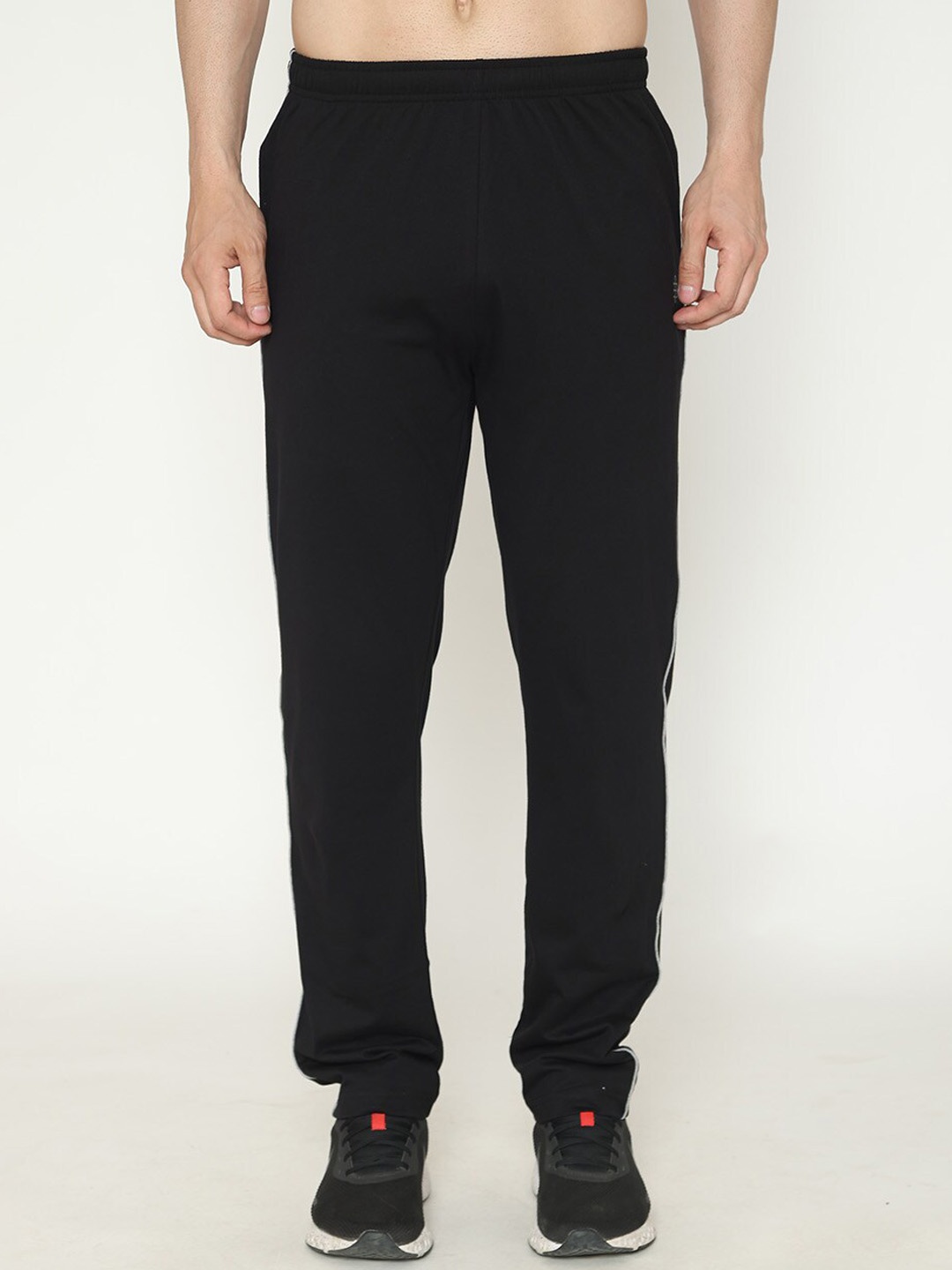 

Bonjour Men Mid Rise Cotton Track Pant, Black