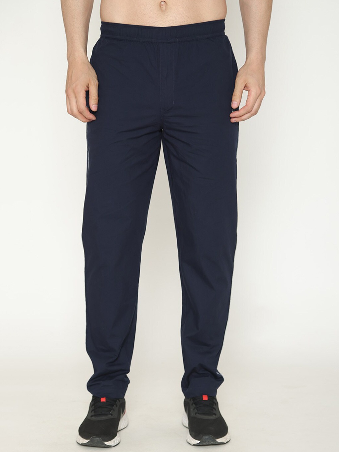 

Bonjour Men Mid Rise Cotton Track Pant, Navy blue