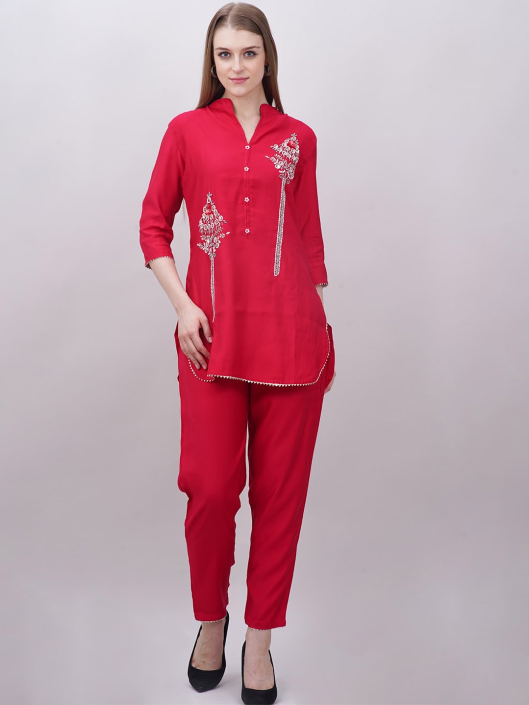 

Ashnaina Embellished Tunic With Trousers Co-Ords, Red