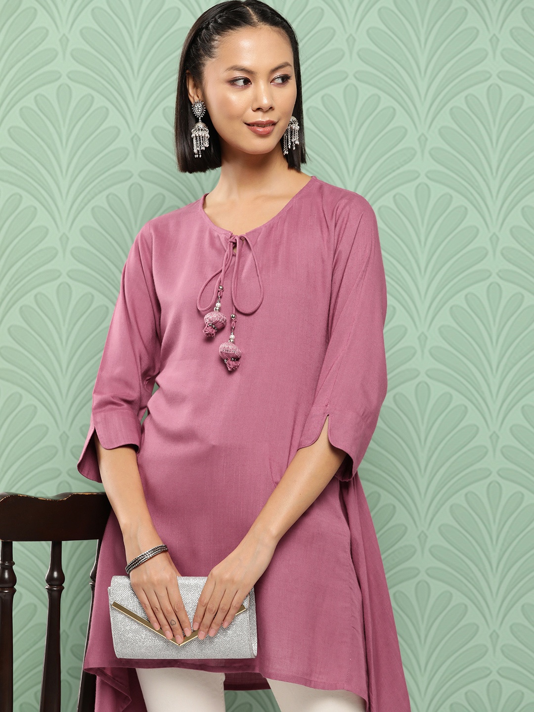 

Juniper Women Solid A-Line Kurta, Mauve