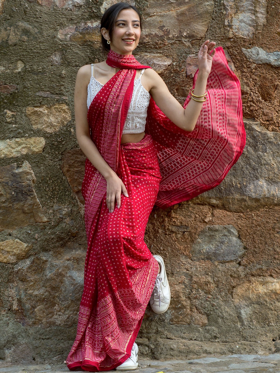

Libas Printed Zari Pure Georgette Saree, Pink