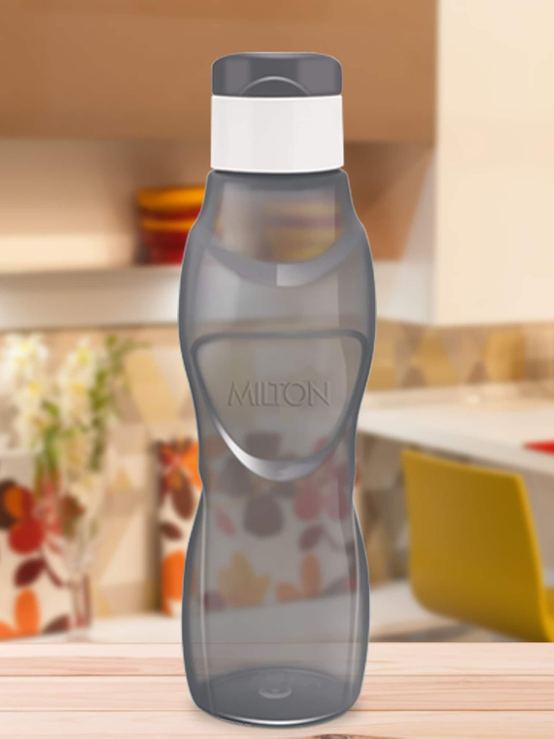 

Milton Black Ace Flip Plastic Water Bottle 1Litre