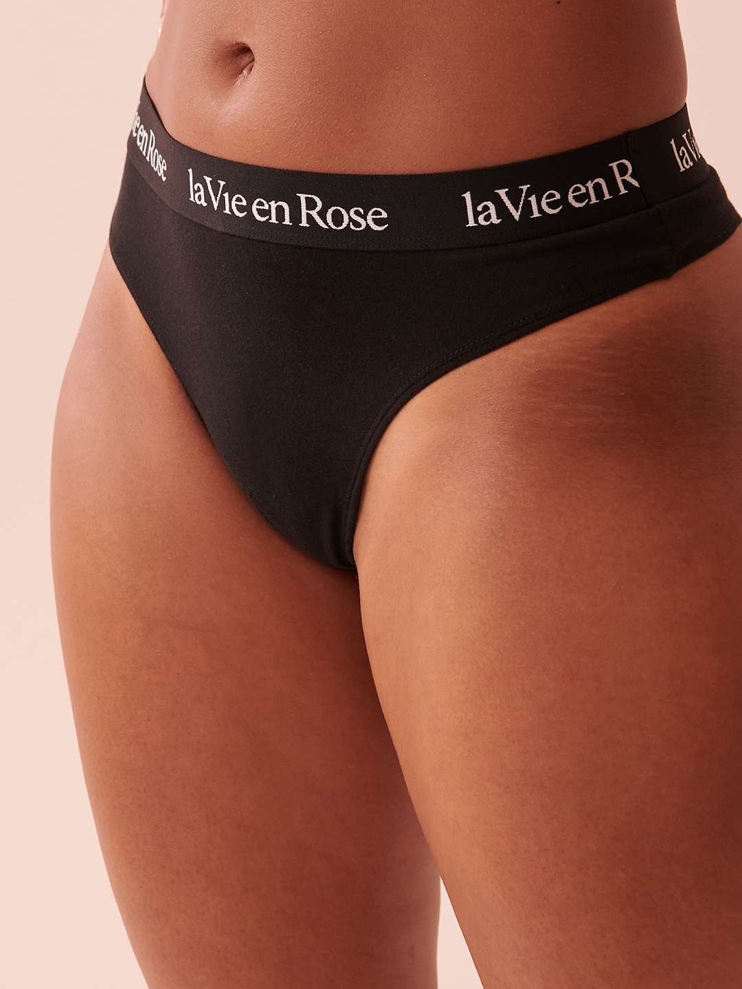 

La Vie en Rose Mid-Rise Bikini Briefs, Black