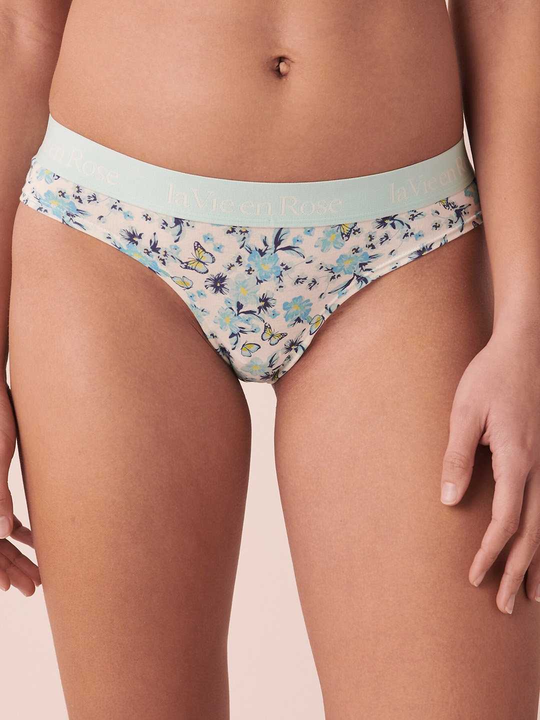 

La Vie en Rose Floral Printed Mid-Rise Bikini Briefs, Blue