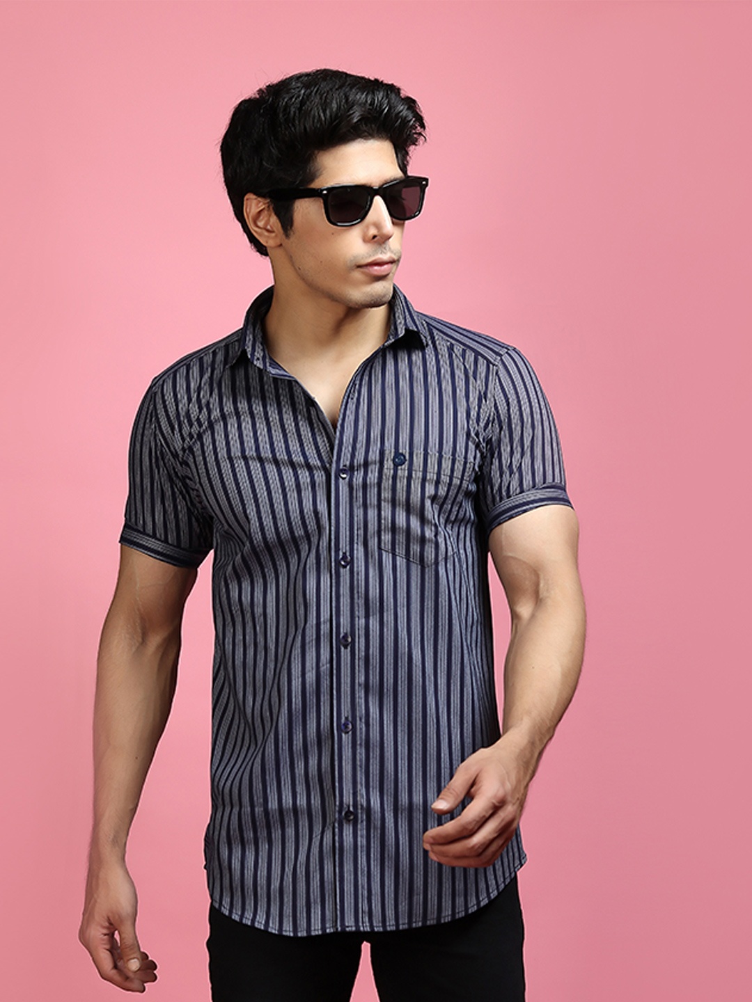 

INDIAN THREADS Slim Fit Opaque Vertical Striped Cotton Formal Shirt, Blue