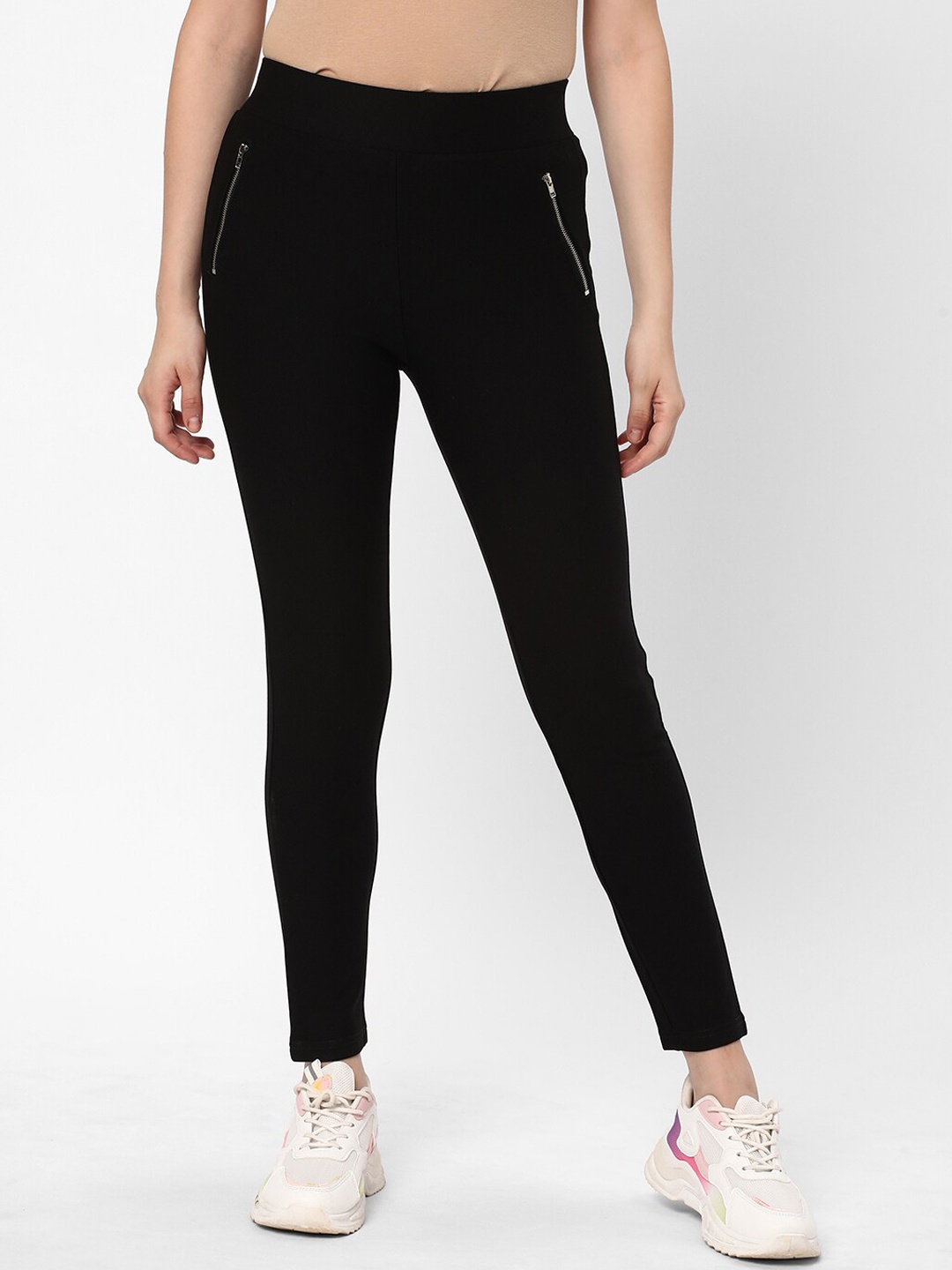 

R&B Women Mid-Rise Skinny Fit Trousers, Black