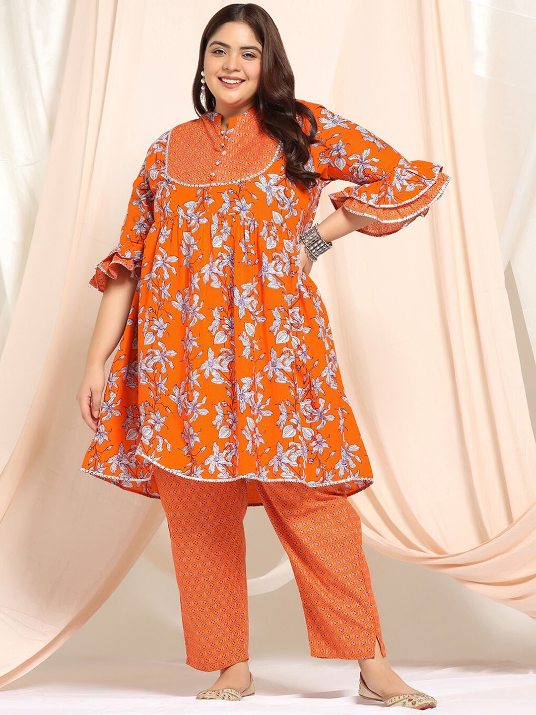 

FASHION DREAM Plus Size Floral Printed Bell Sleeves Gotta Patti A-Line Kurta with Trouser, Orange