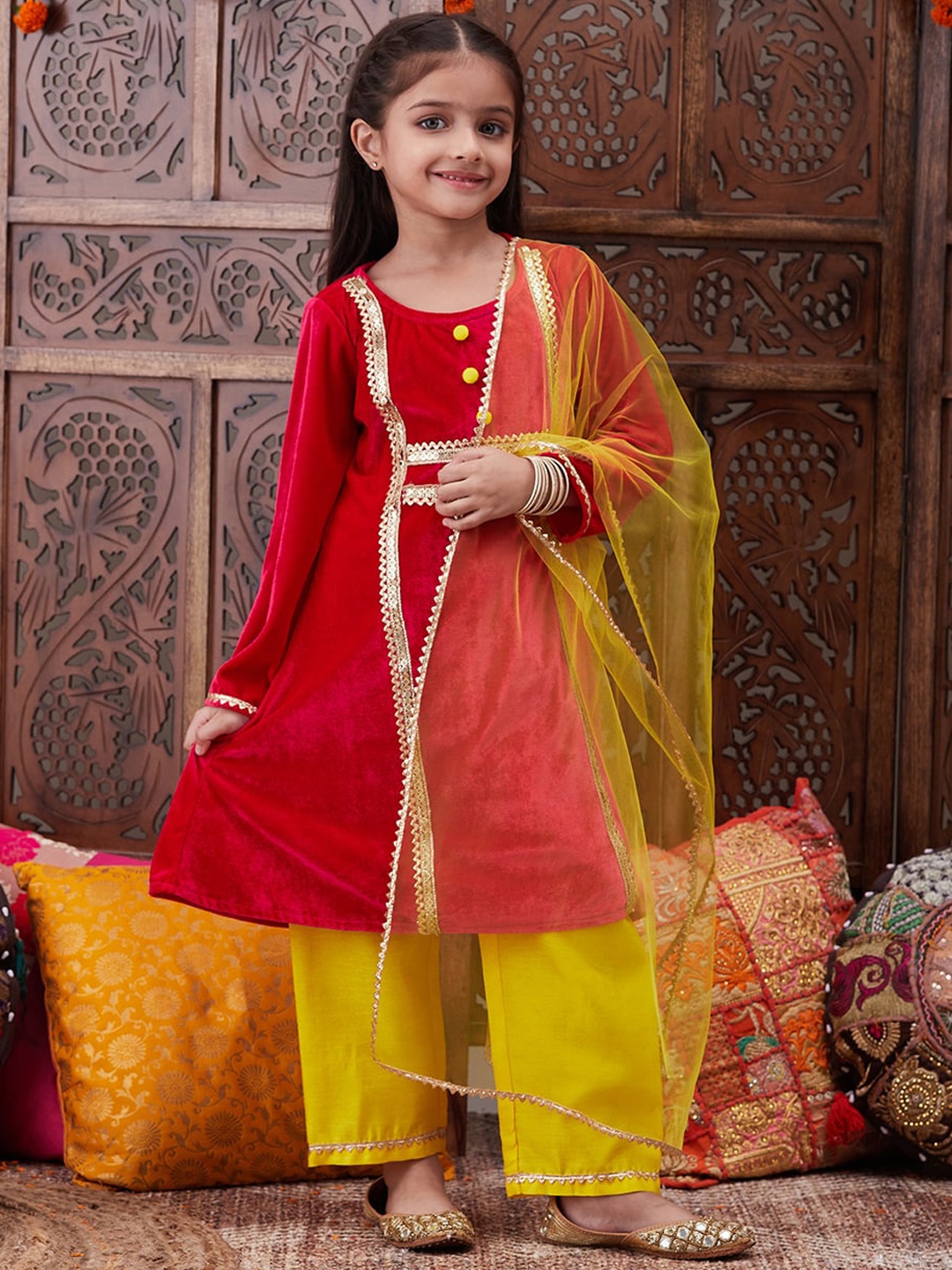 

pspeaches Girls Regular Gotta Patti Velvet Kurta with Salwar & With Dupatta, Magenta