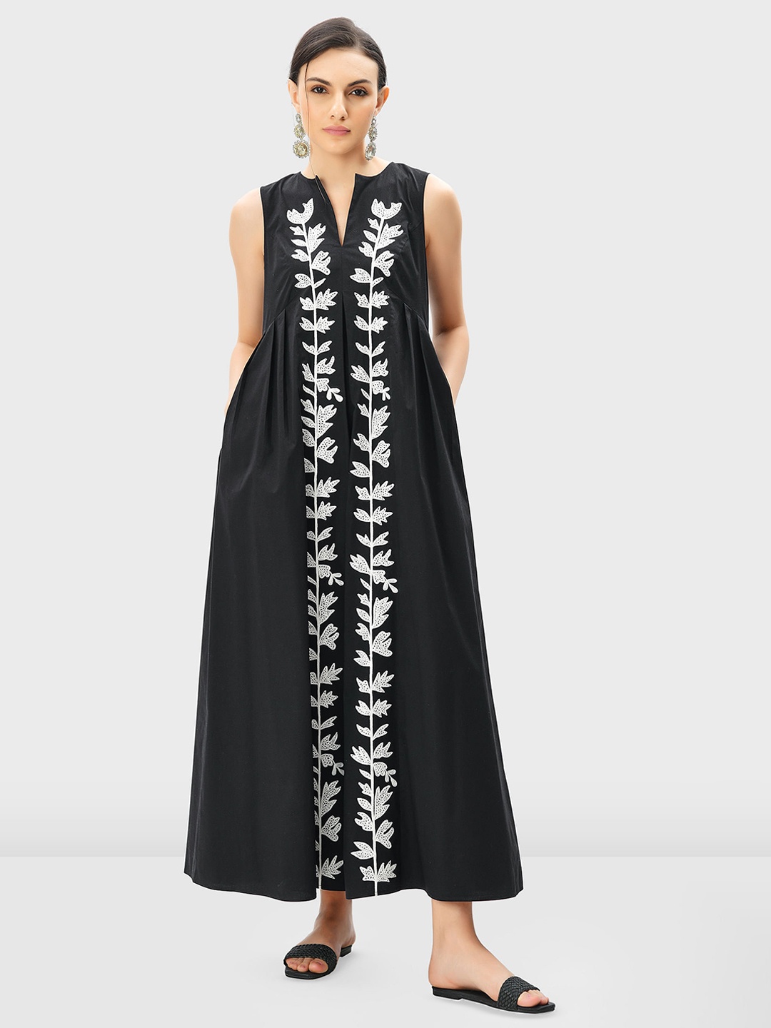 

Zapelle Floral Embroiderd Mandarin Collar Cotton Maxi Dress, Black