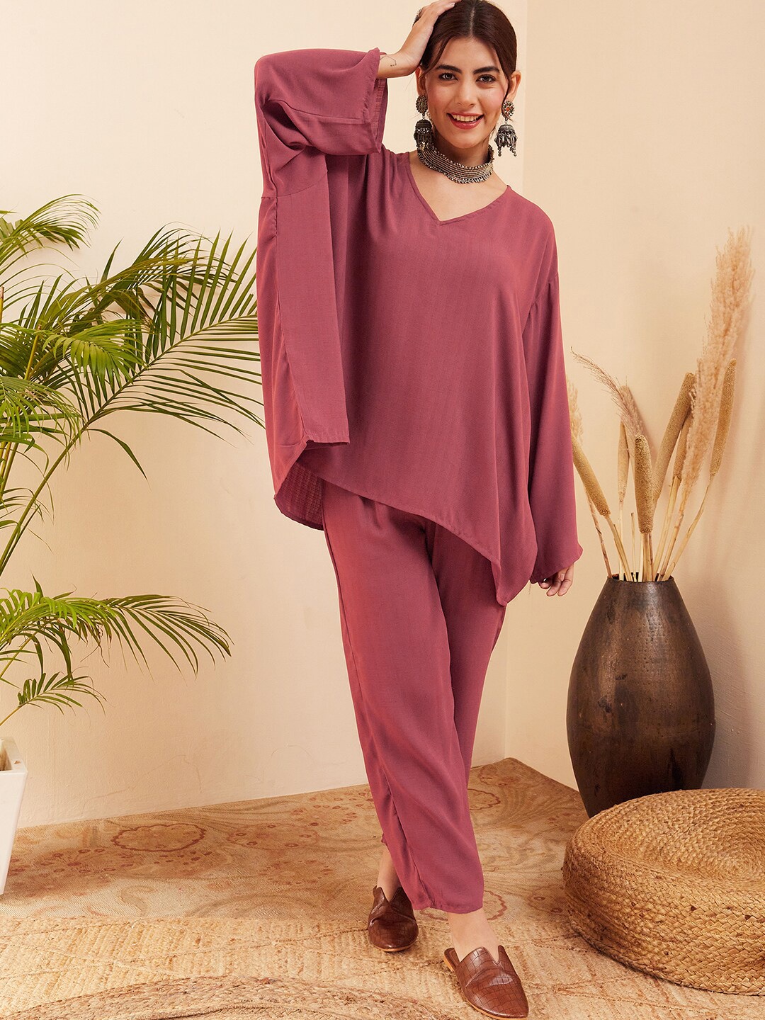 

InWeave V-Neck Long Sleeves Top With Trouser, Brown