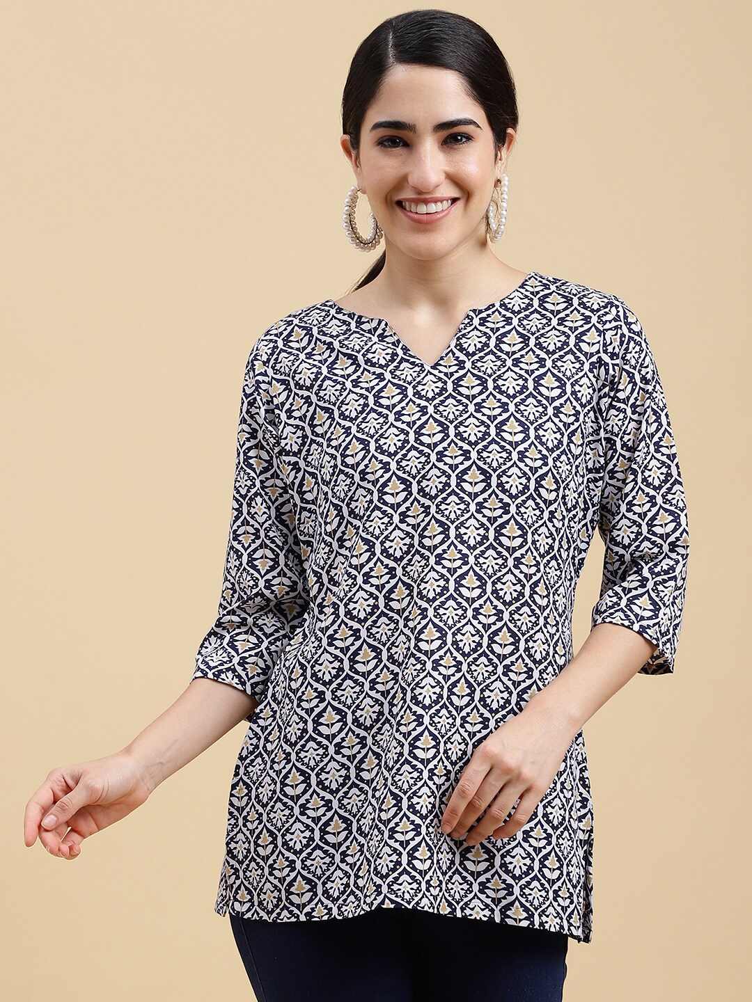 

J Turritopsis Ethnic Motifs Printed Straight Kurti, Blue