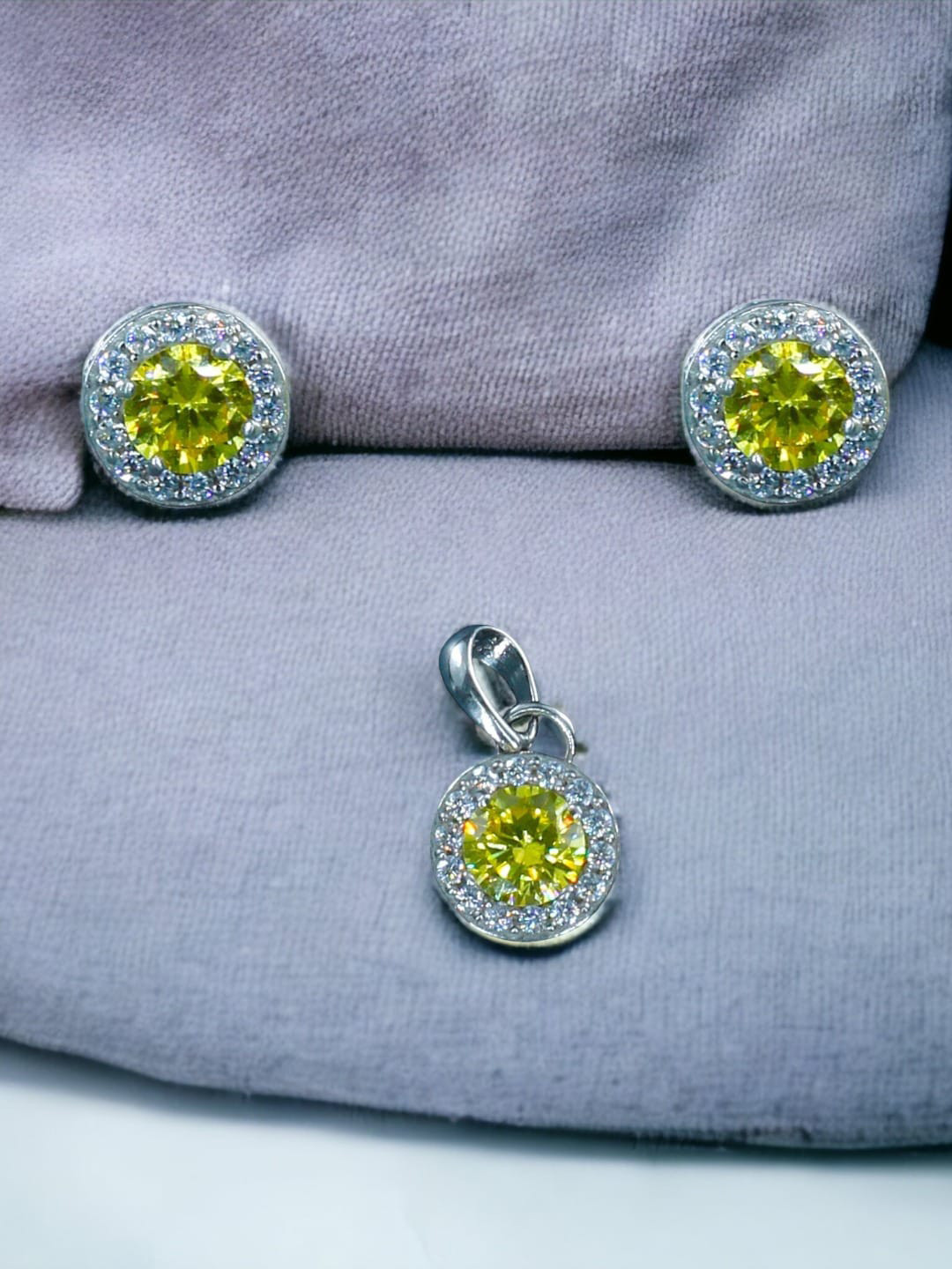 

Taraash 92.5 Sterling Silver CZ-Studded Jewellery Set, Yellow