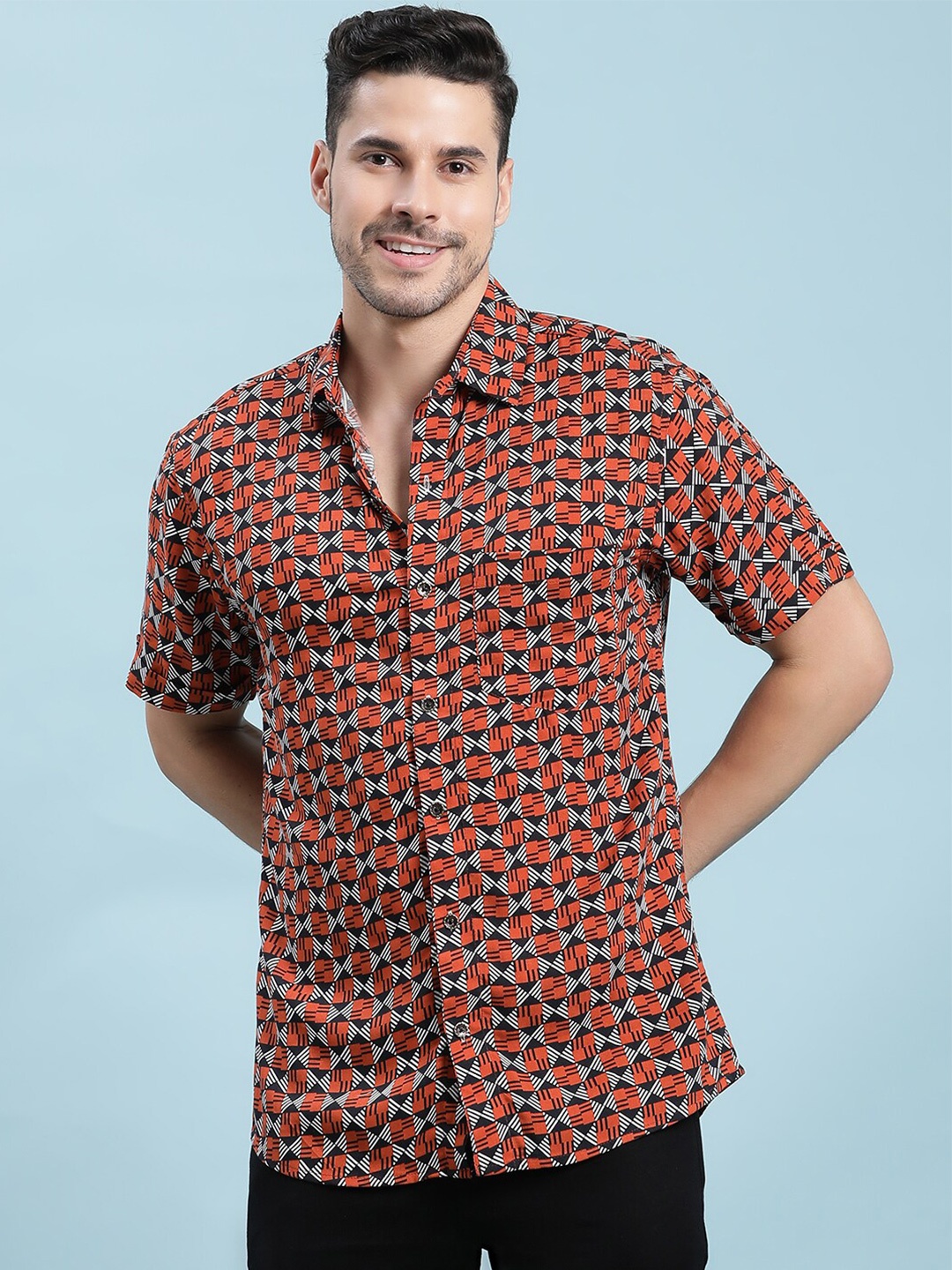 

Stuffie Land Geometric Printed Cotton Casual Shirt, Orange