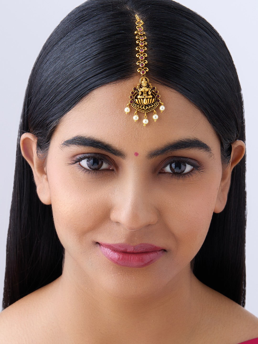 

Kushal's Fashion Jewellery Gold-Plated Stones Studded Manngtikka
