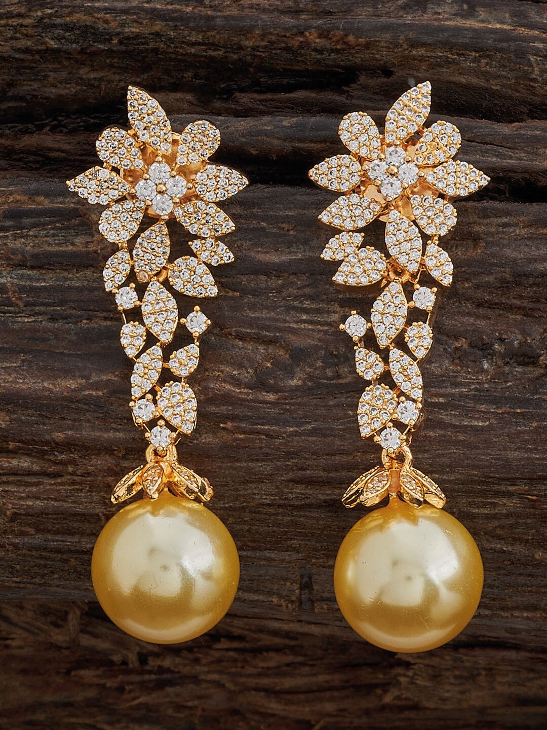 

Kushal's Fashion Jewellery Gold-Plated Contemporary Drop Earrings