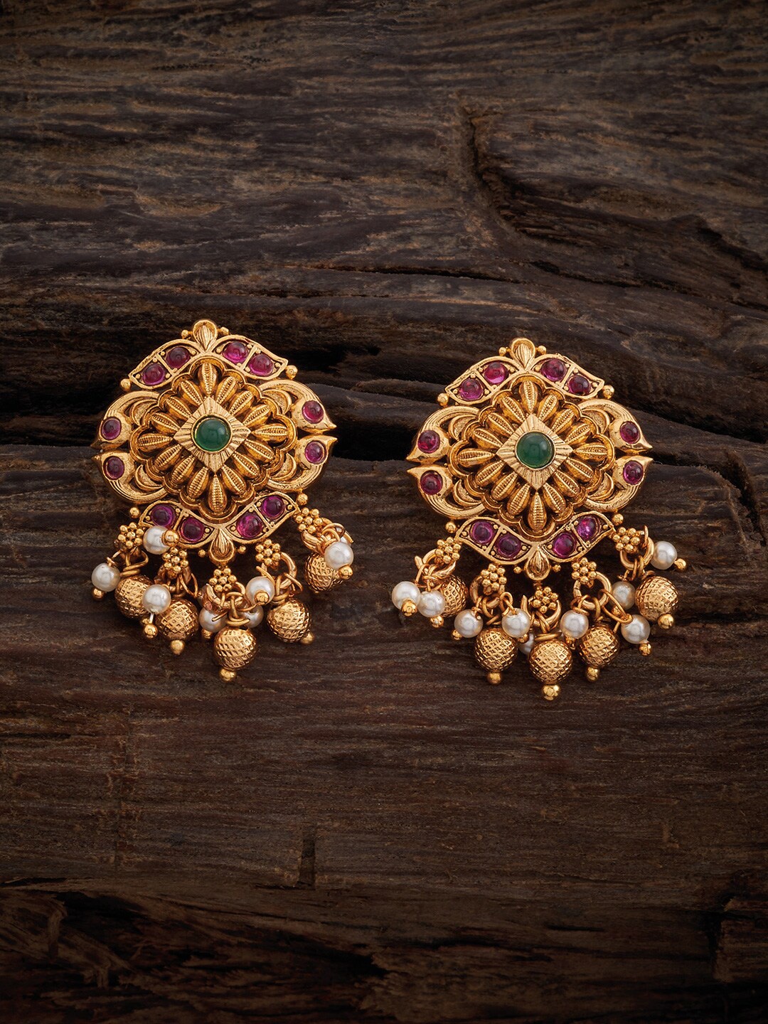 

Kushal's Fashion Jewellery Copper Gold-Plated Artificial Stones Classic Studs Earrings