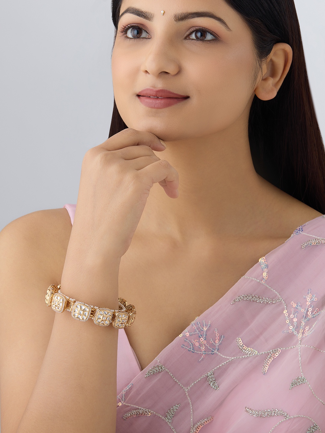 

Kushal's Fashion Jewellery Kundan-Studded Bangle, Gold