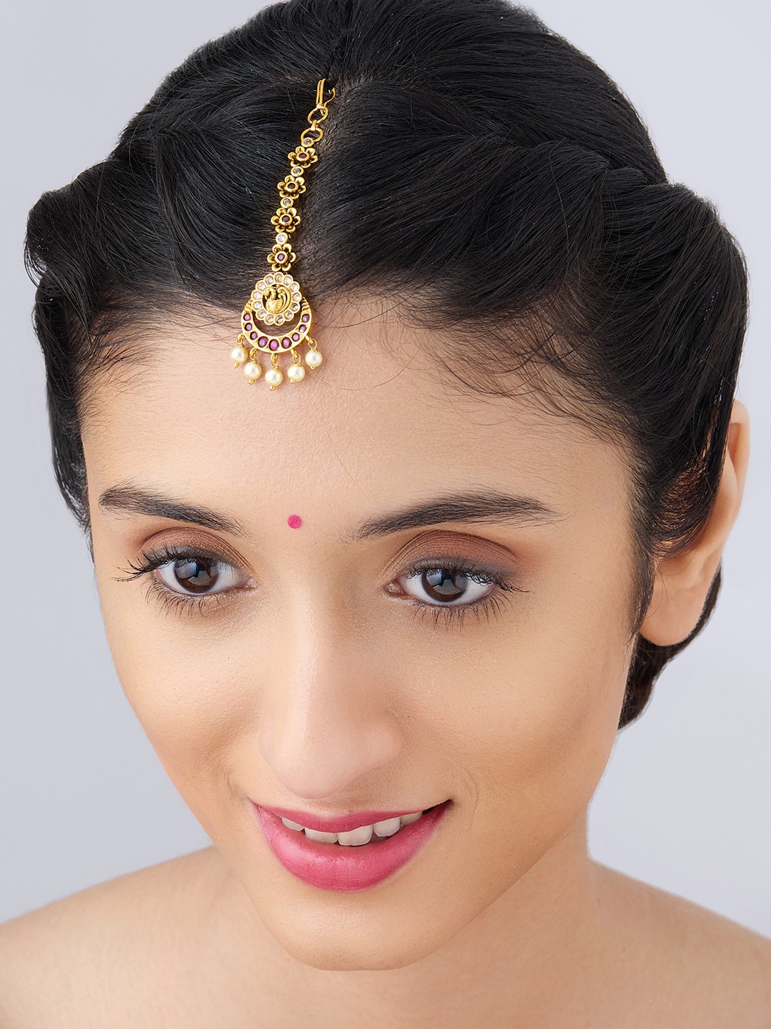 

Kushal's Fashion Jewellery Gold-Plated Stones Studded Maangtikka