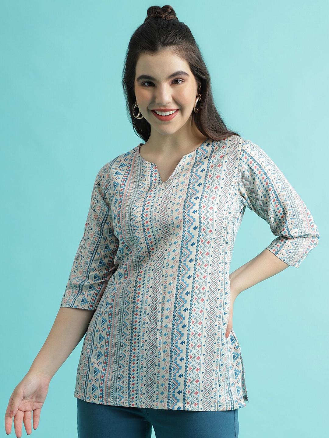 

J Turritopsis Geometric Printed Straight Kurti, Green