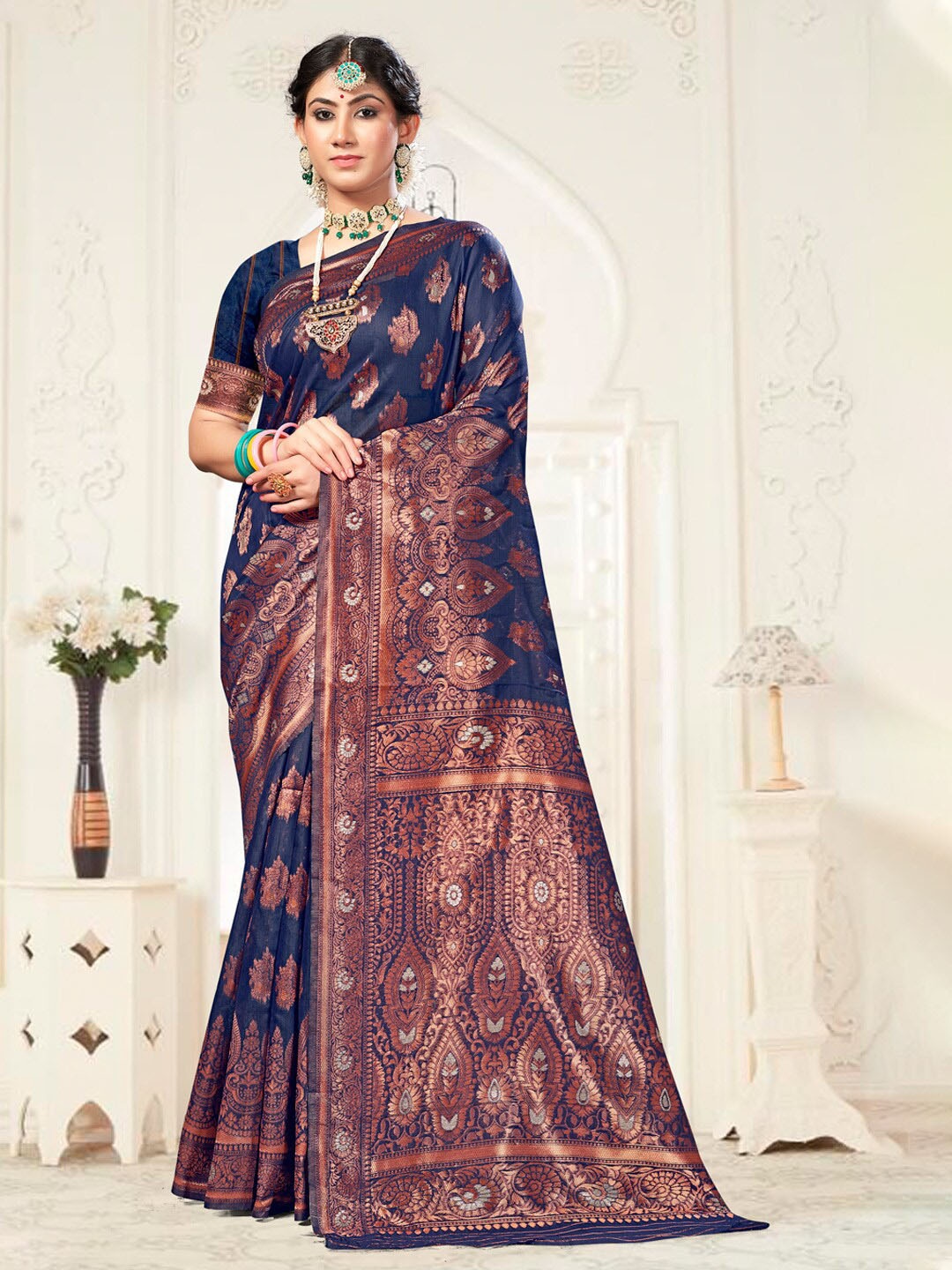 

Mitera Ethnic Motifs Woven Design Zari Saree, Navy blue