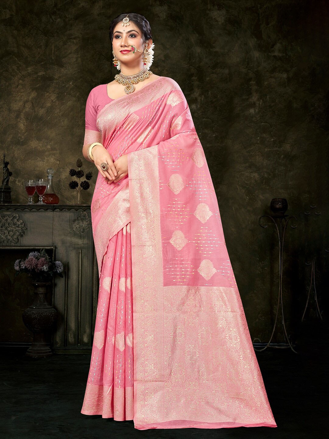 

Mitera Ethnic Motif Woven Design Zari Saree, Pink