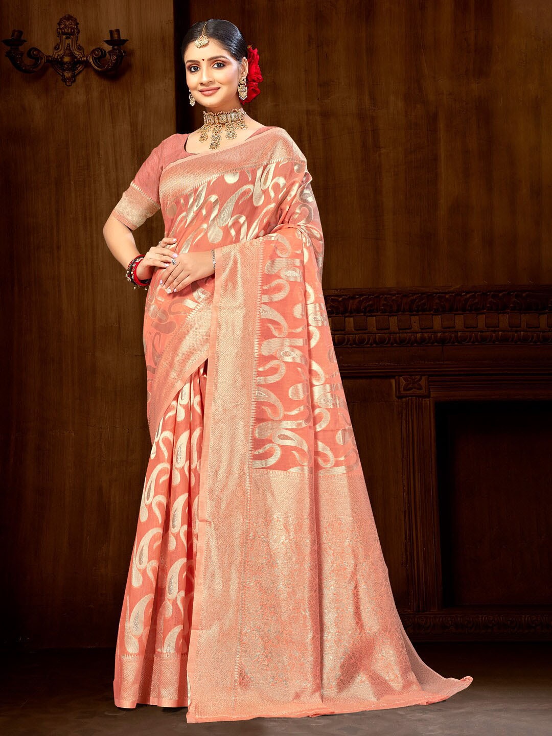 

Mitera Peach-Coloured Paisley Woven Design Zari Detailed Saree
