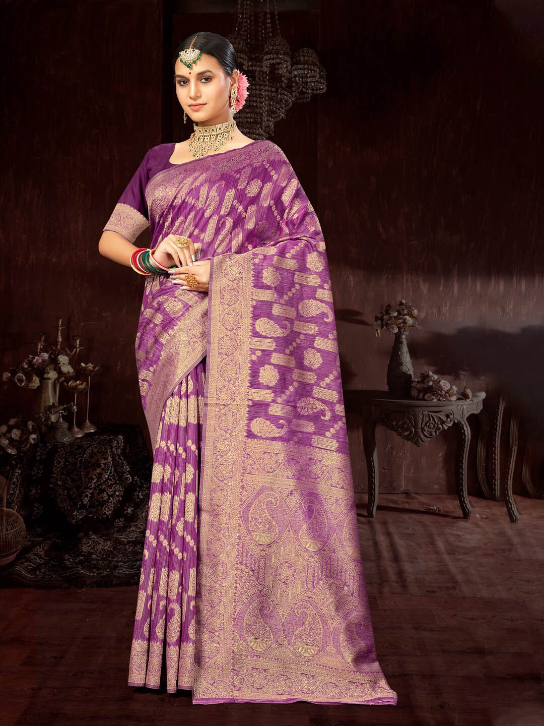 

Mitera Purple & Gold-Toned Paisley Woven Design Zari Saree