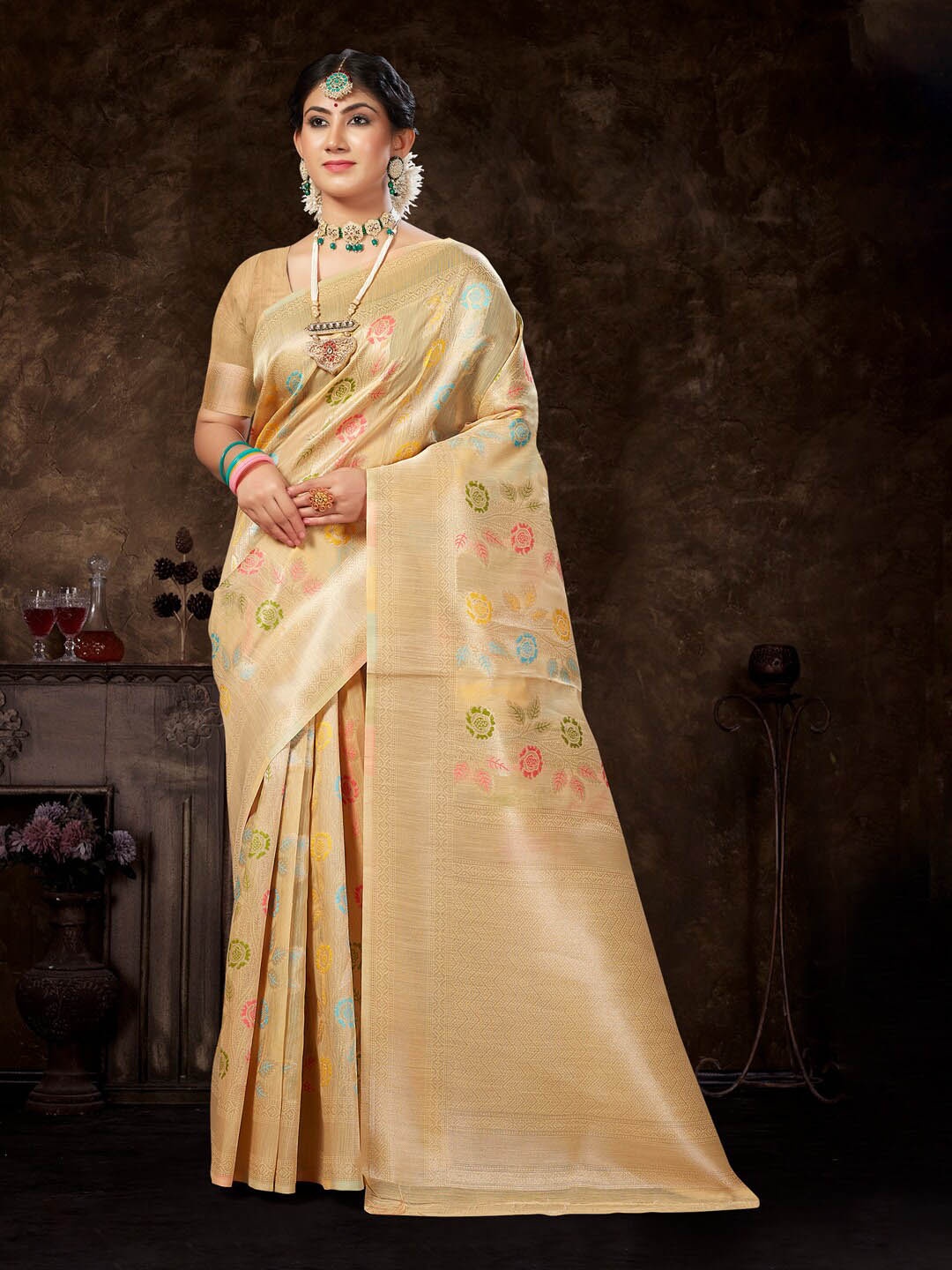 

Mitera Ethnic Motif Woven Design Zari Saree, Cream