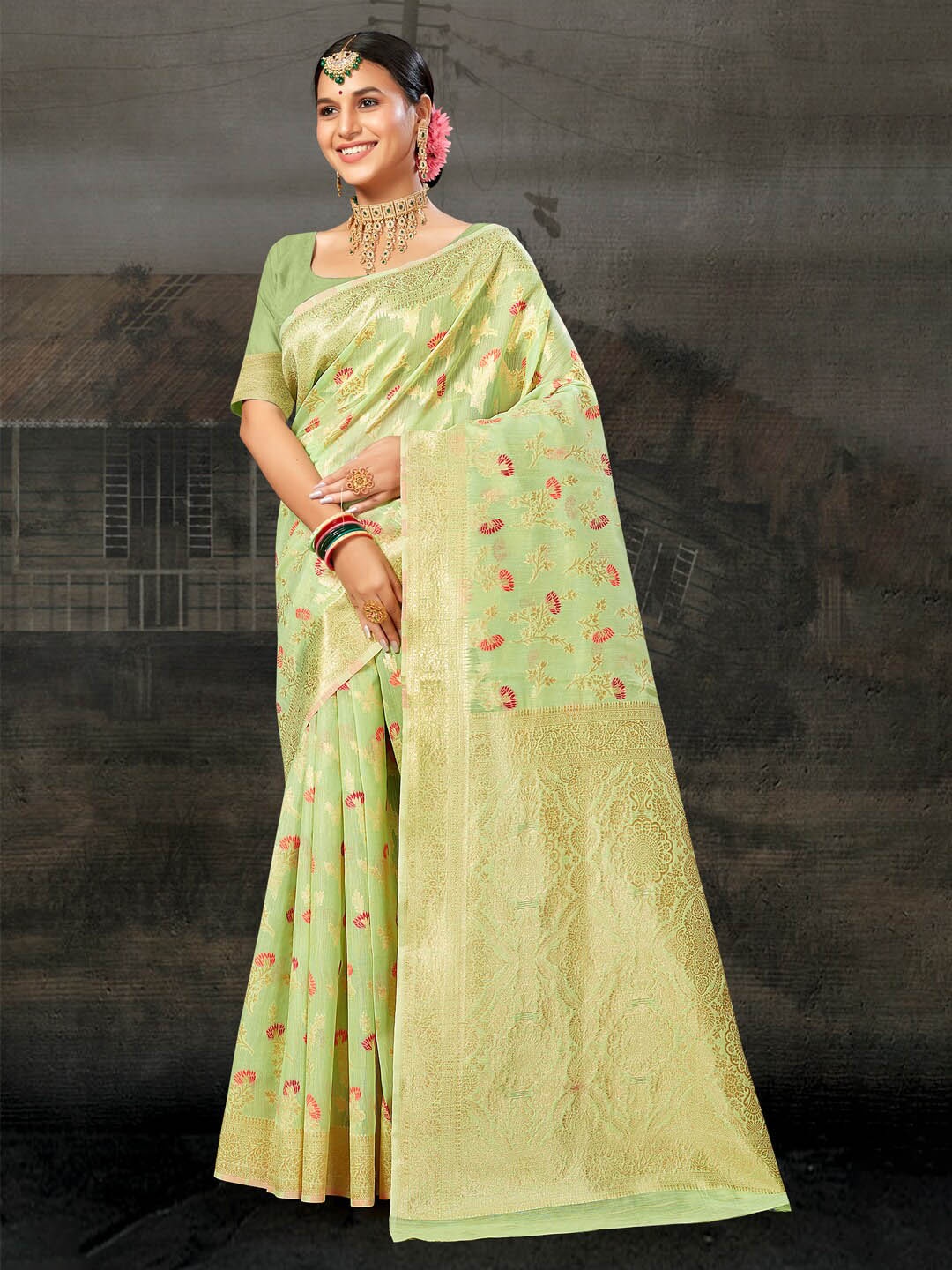 

Mitera Woven Design Zari Saree, Green
