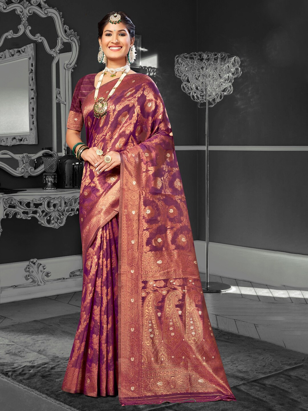 

Mitera Ethnic Motifs Woven Design Zari Saree, Purple