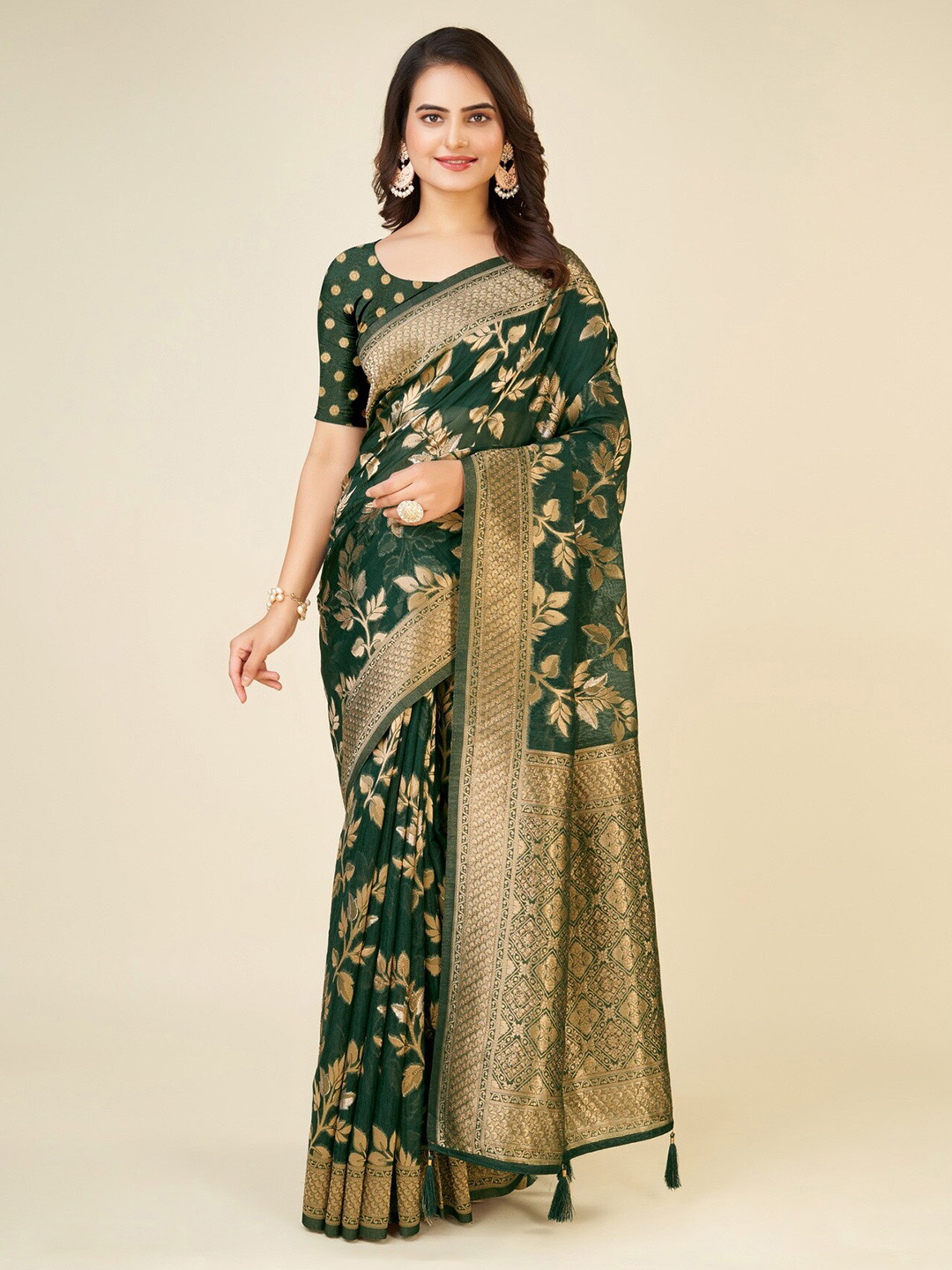 

Sweet smile Fab Floral Woven Design Zari Organza Saree, Green