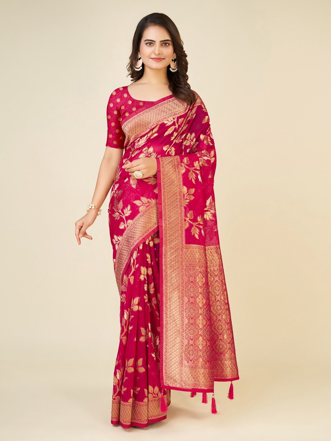 

Sweet smile Fab Woven Design Zari Saree, Pink