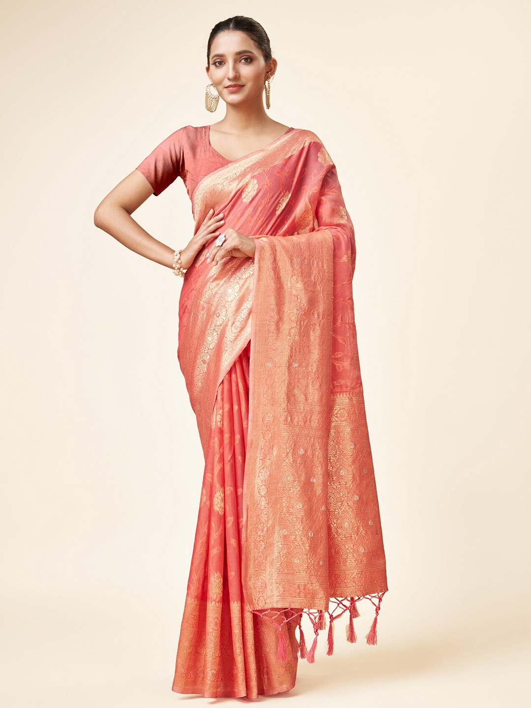

Sweet smile Fab Woven Design Zari Saree, Pink