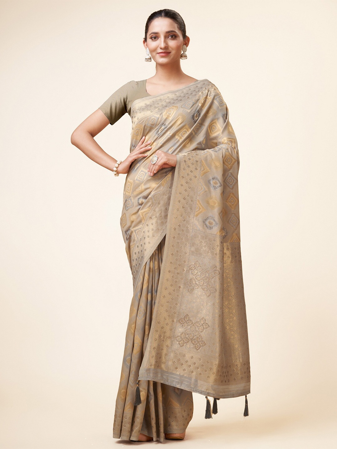

Sweet smile Fab Ethnic Motifs Woven Design Zari Saree, Grey