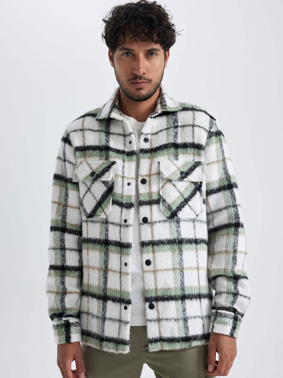 

DeFacto Checked Acrylic Tailored Jacket, White