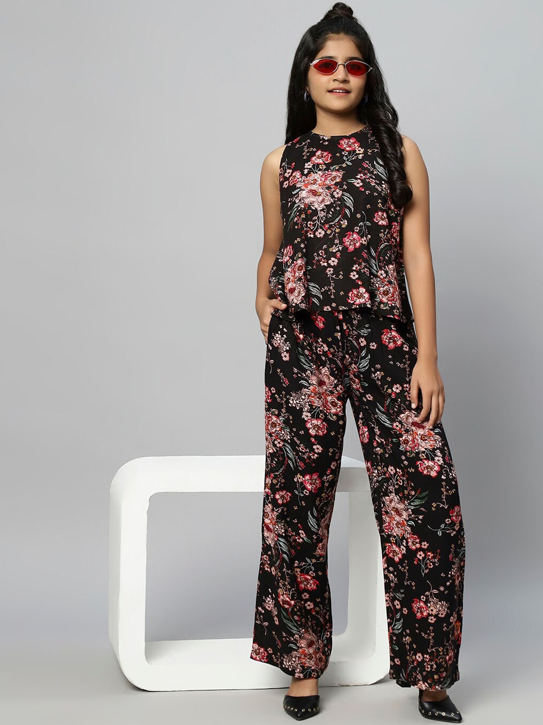 

TeenTrums Girls Floral Printed Top With Palazzos, Black