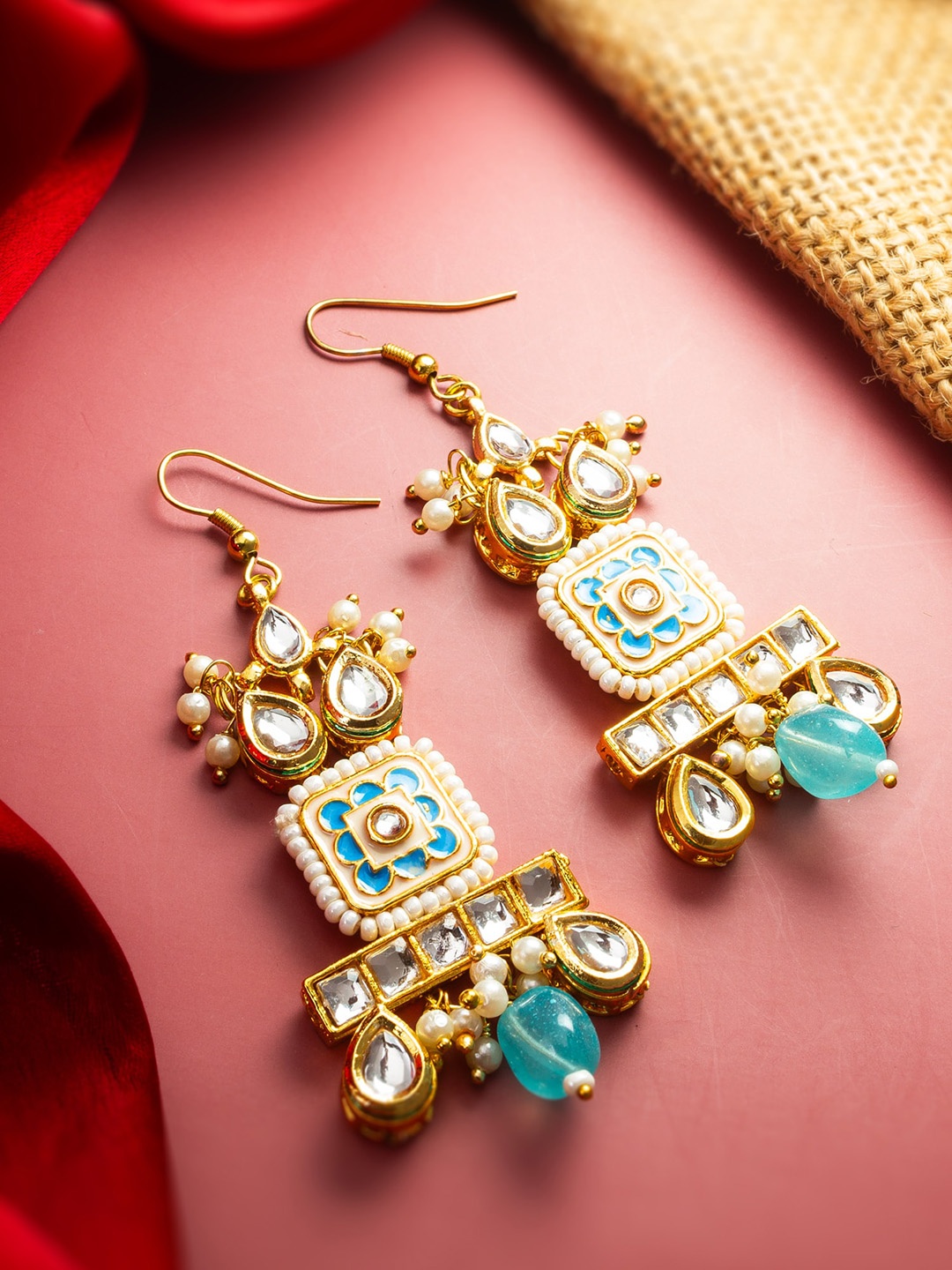 

aadita Gold-Plated Kundan Studded Drop Earrings