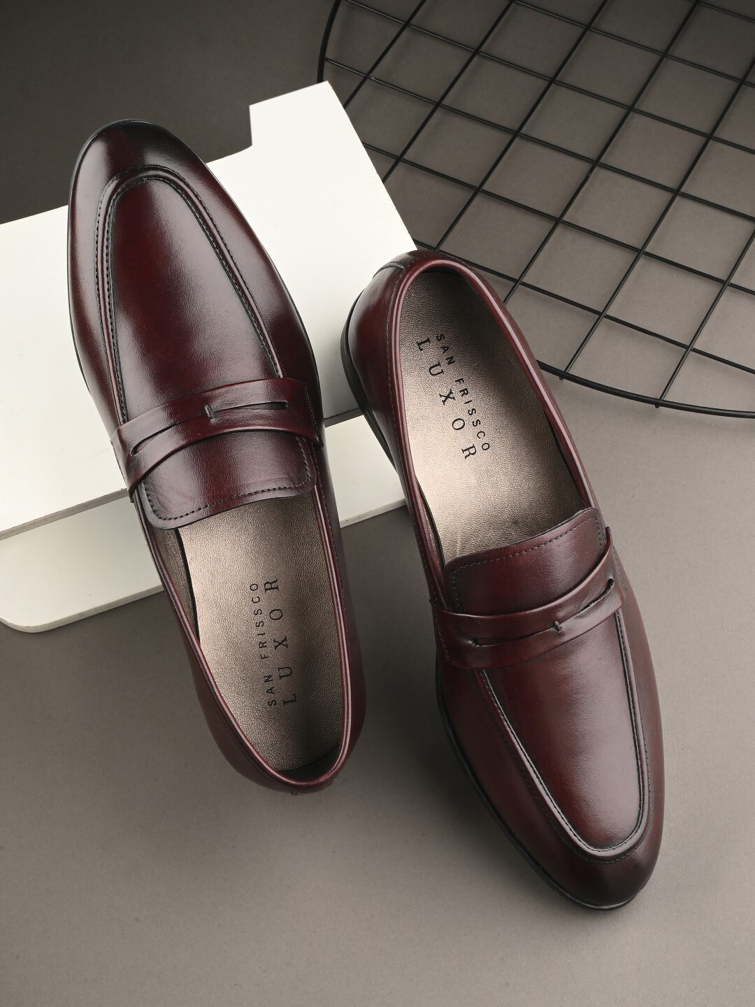 

San Frissco Men Round Toe Genuine Leather Formal Loafers, Maroon