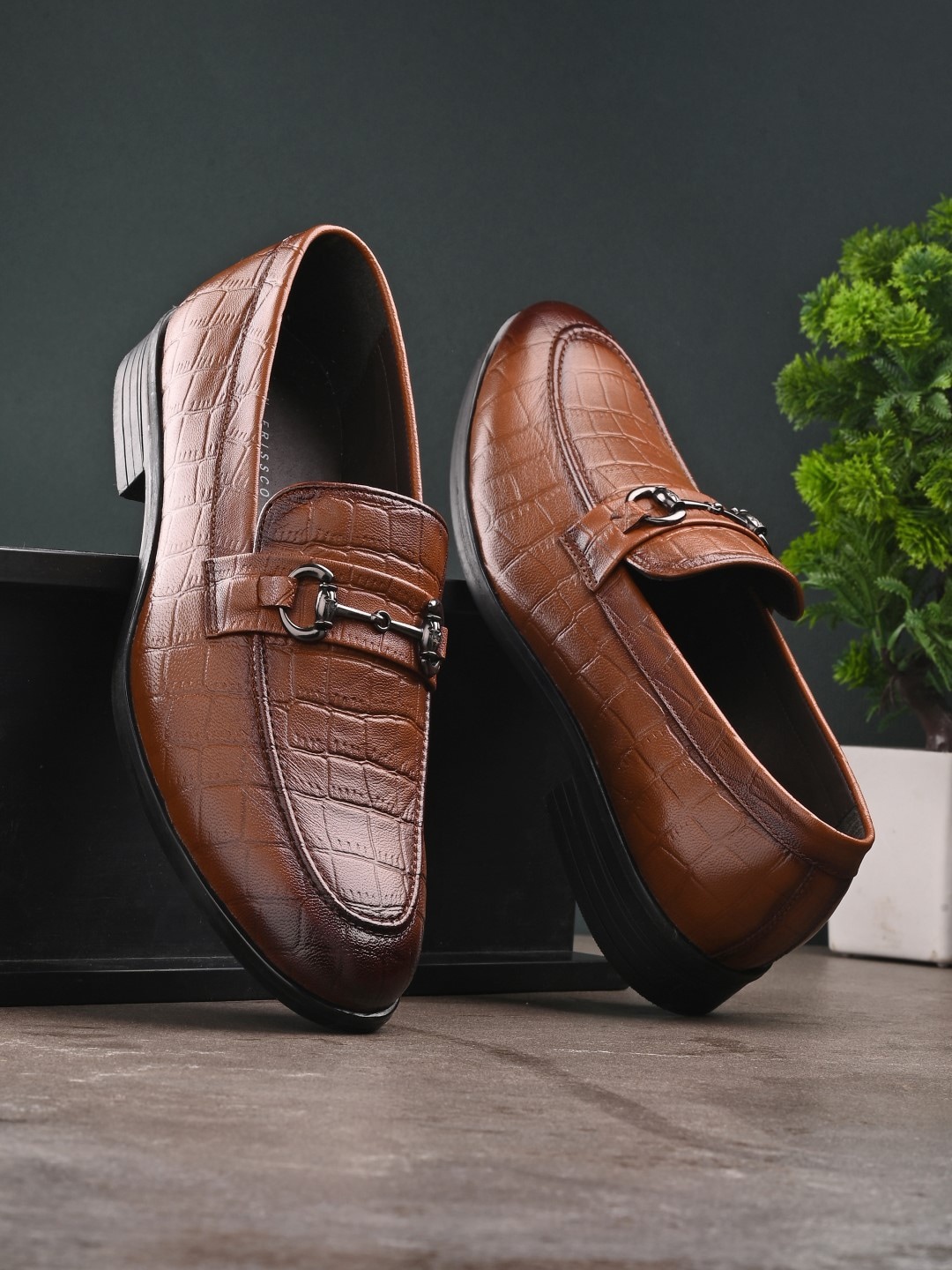 

San Frissco Men Textured Genuine Leather Formal Loafers, Tan