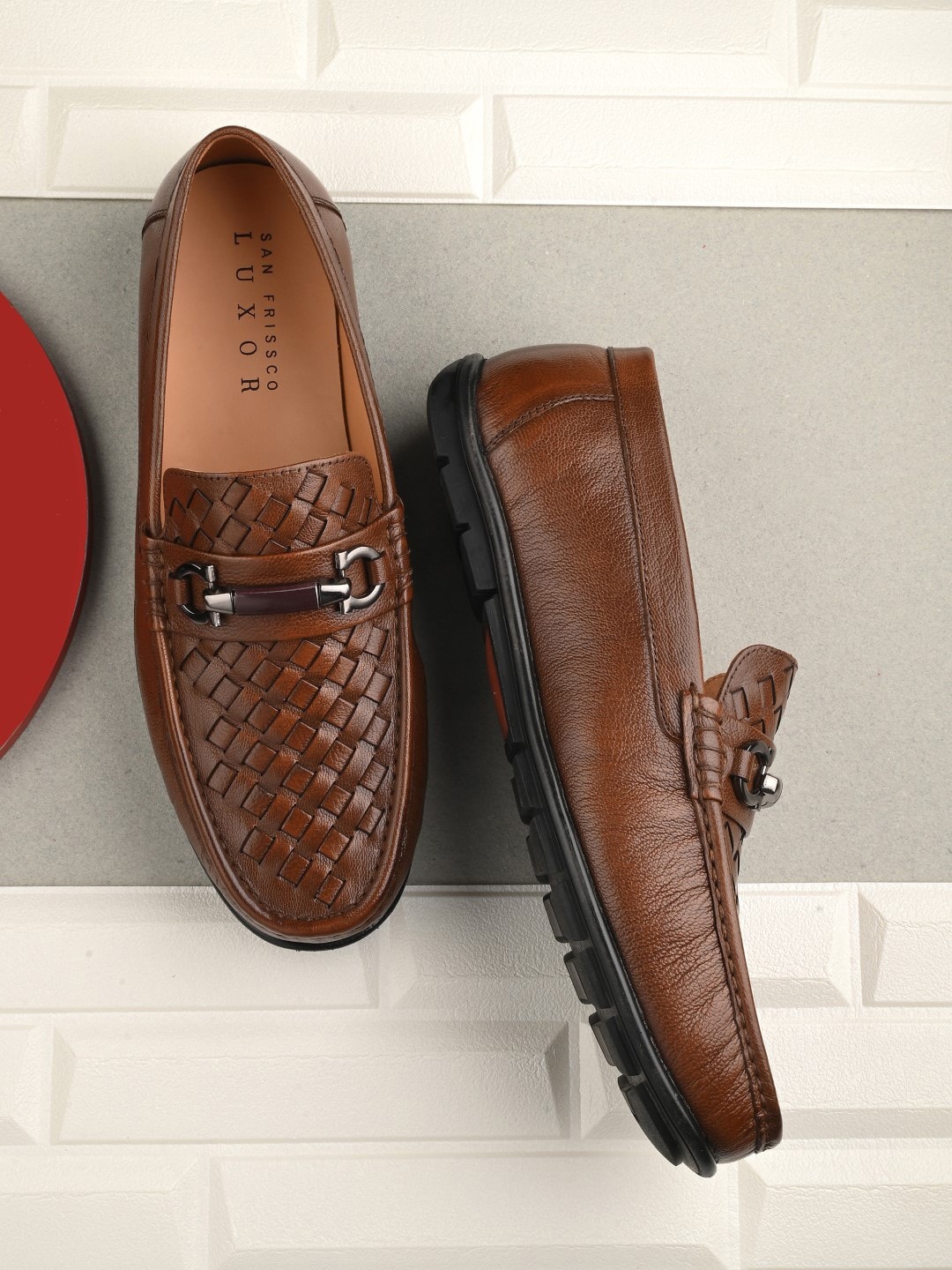 

San Frissco Men Textured Genuine Leather Loafers, Tan