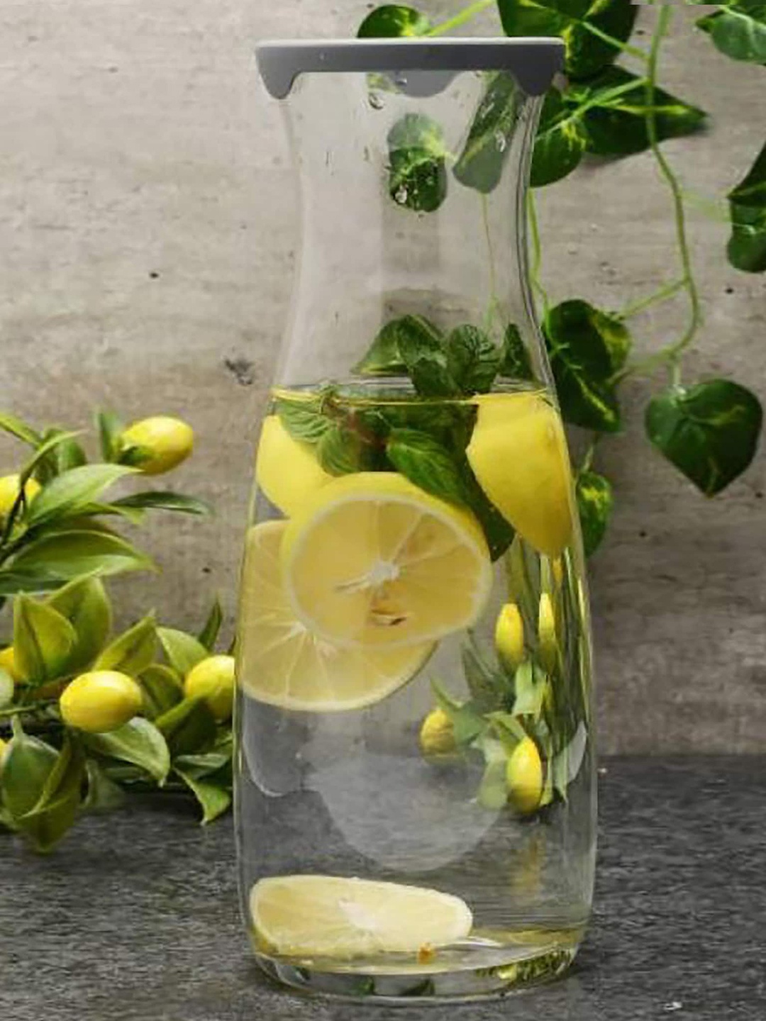 

Pasabahce Amphora Carafe Transparent Glass Water Jug - 1.18 L