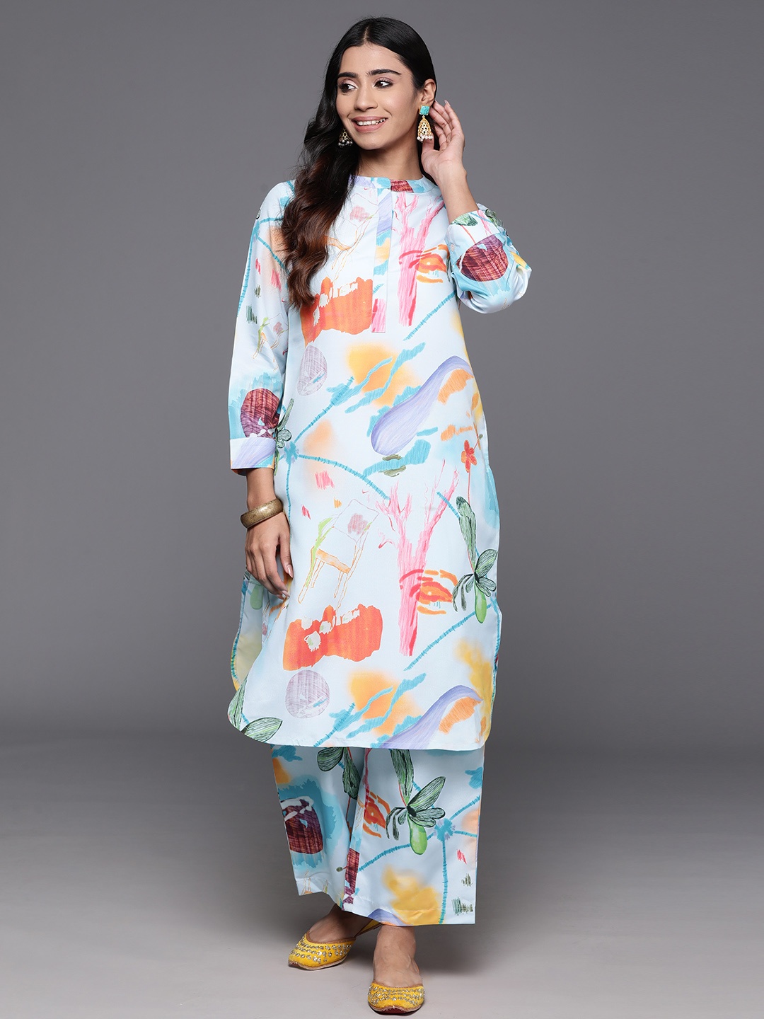

Varanga Abstract Printed Regular Kurta with Trousers, Blue