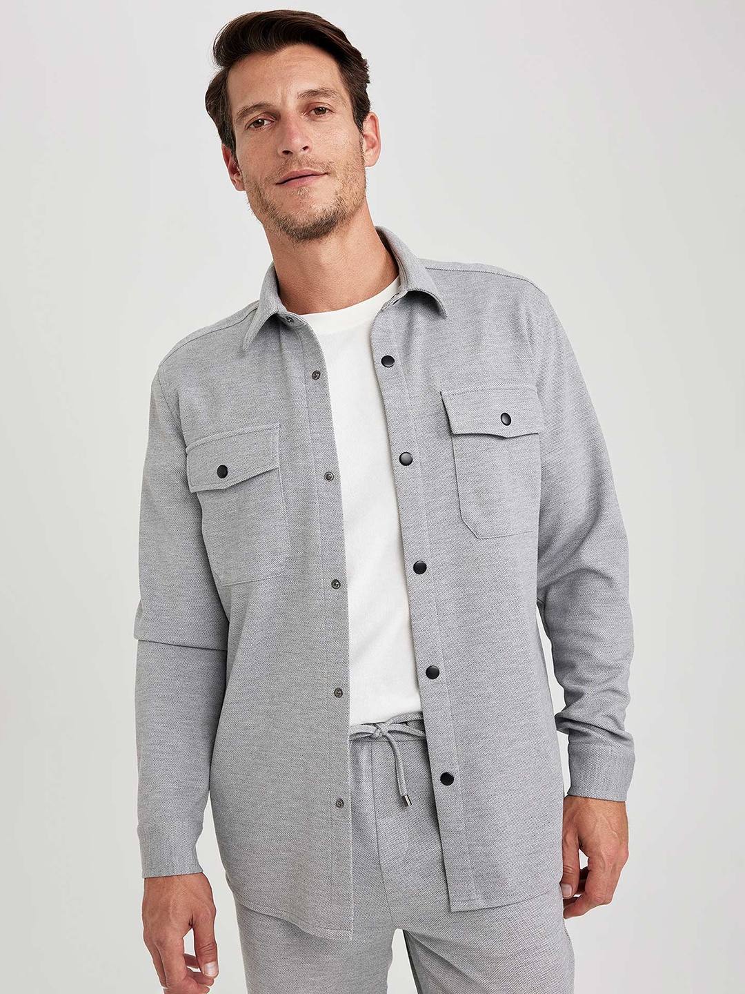 

DeFacto Opaque Casual Shirt, Grey