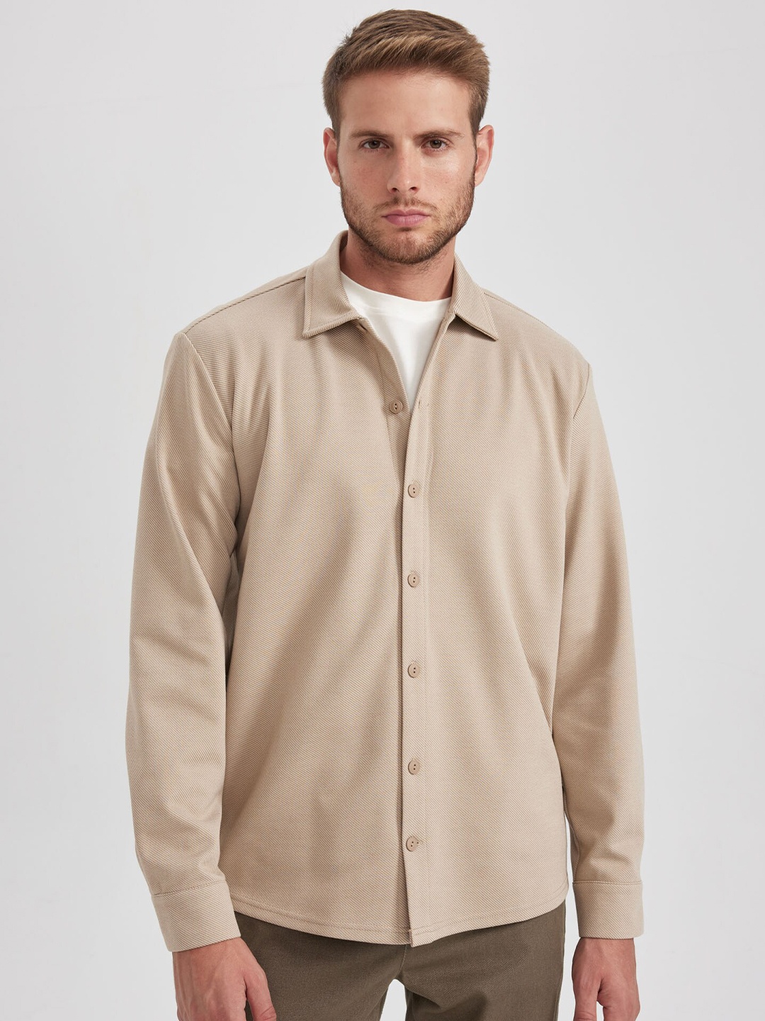 

DeFacto Regular Fit Cutaway Collar Casual Shirt, Beige