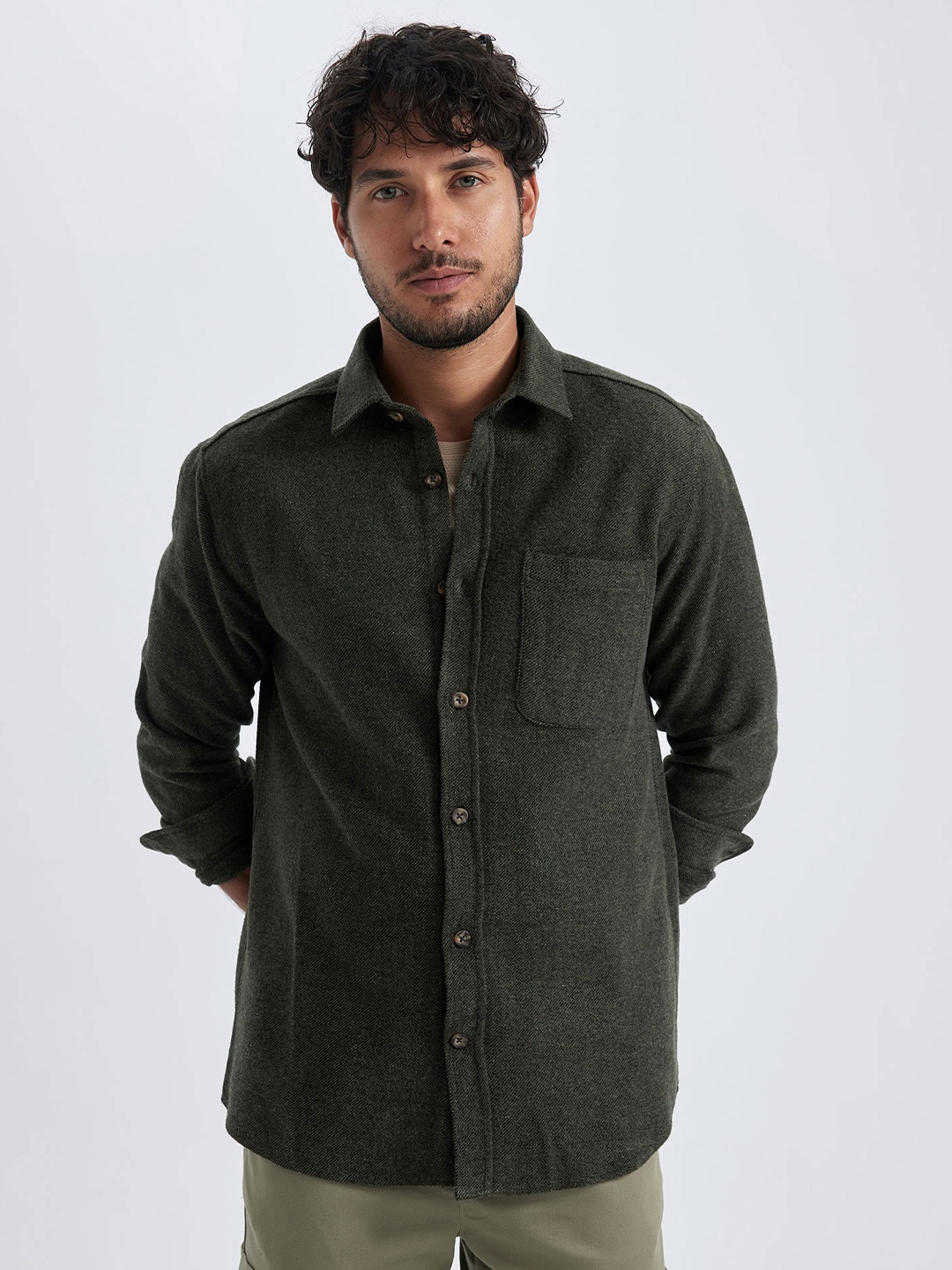 

DeFacto Patch Pocket Spread Collar Casual Shirt, Green