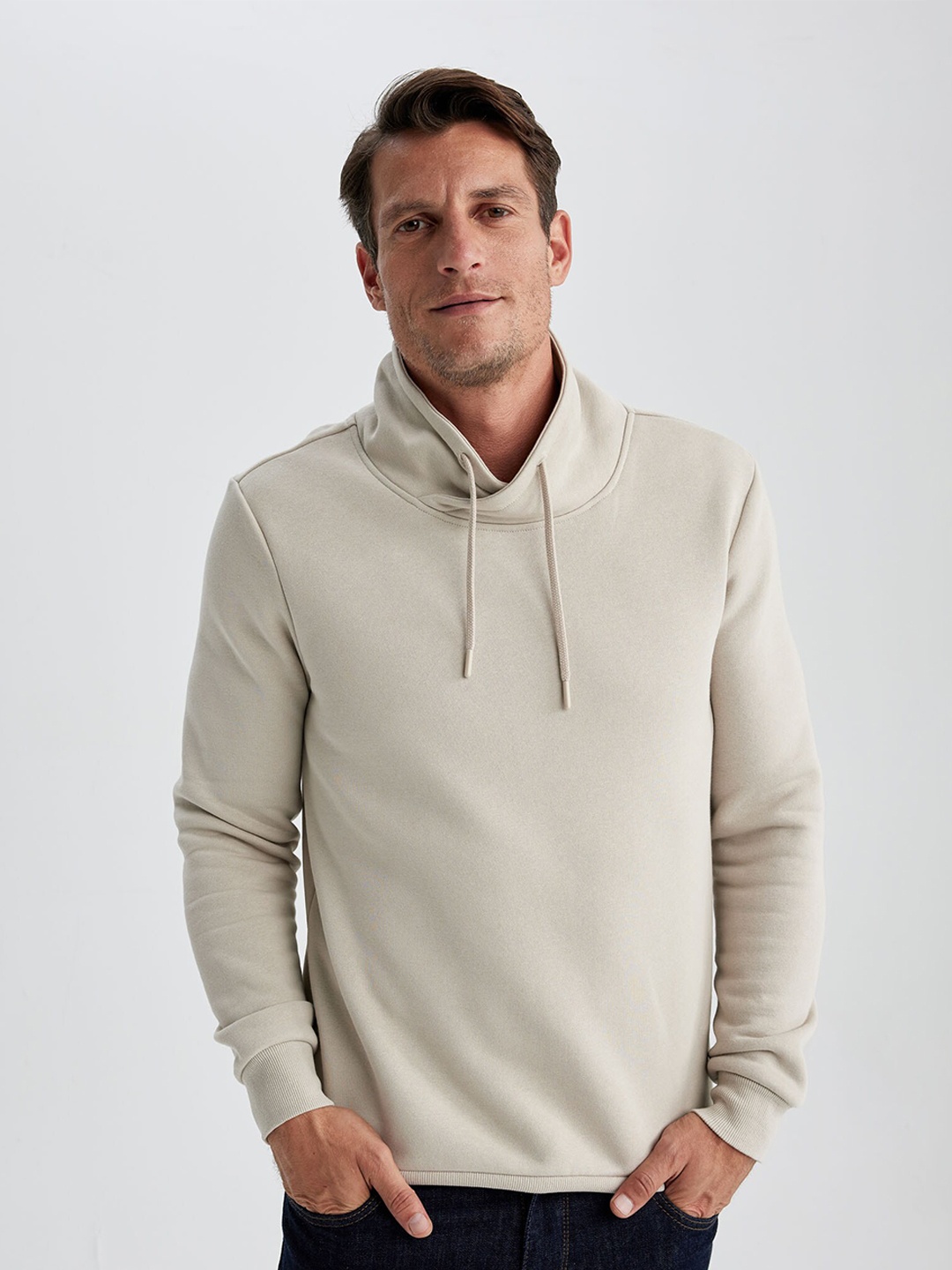 

DeFacto Mock Collar Pullover Sweatshirt, Off white