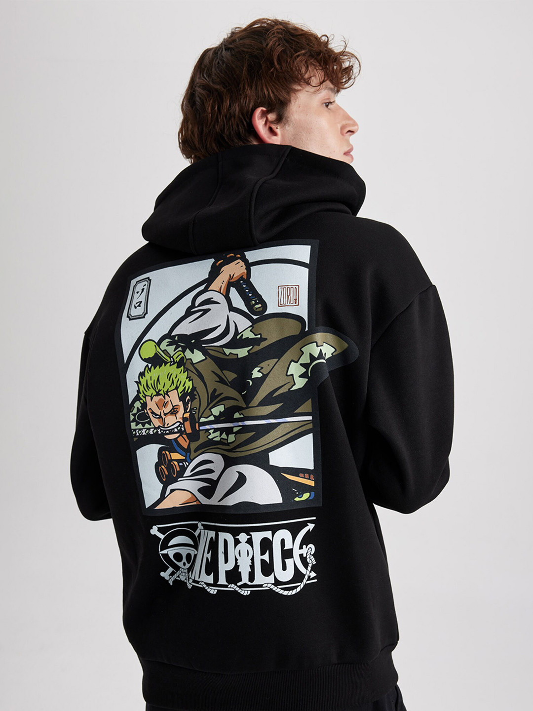 

DeFacto Graphic Printed Pure Cotton Hooded Sweatshirt, Black
